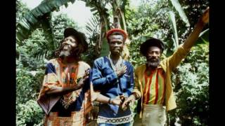 The Abyssinians - Soon We'll Be Free chords