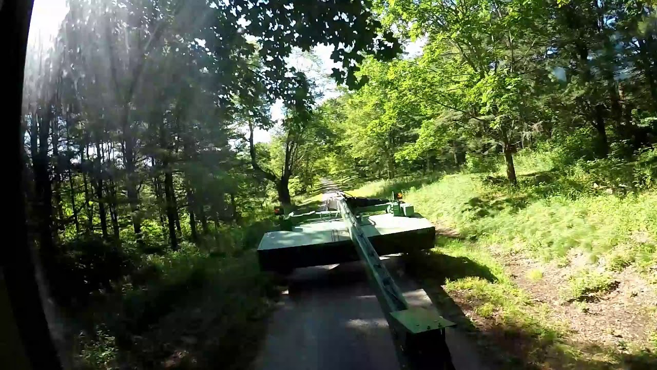 JD 4555 with MoCo 946 - YouTube