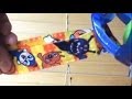 Anpanman Shaka Shaka Ball Strap Tsuki★アンパンマン しゃかしゃかボール ストラップ付 クリアブルー がたのしい！