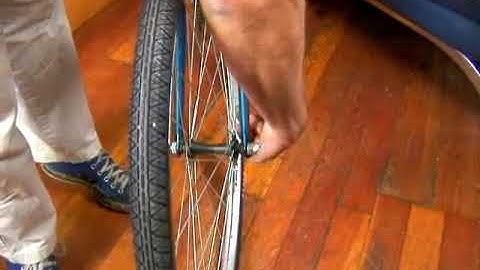 Replacing a Bicycle Wheel with a Vertical Dropout