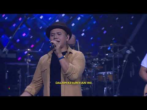 Rizky Febian Minta Padi Reborn Membawakan Lagu Menerobos Gelap (4/4) - PADI REBORN