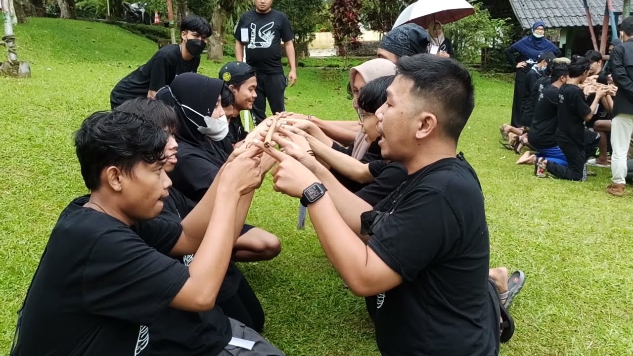 Outbound Activity !!! Salah Satu Permainan Outbound Seru &  Menegangkan