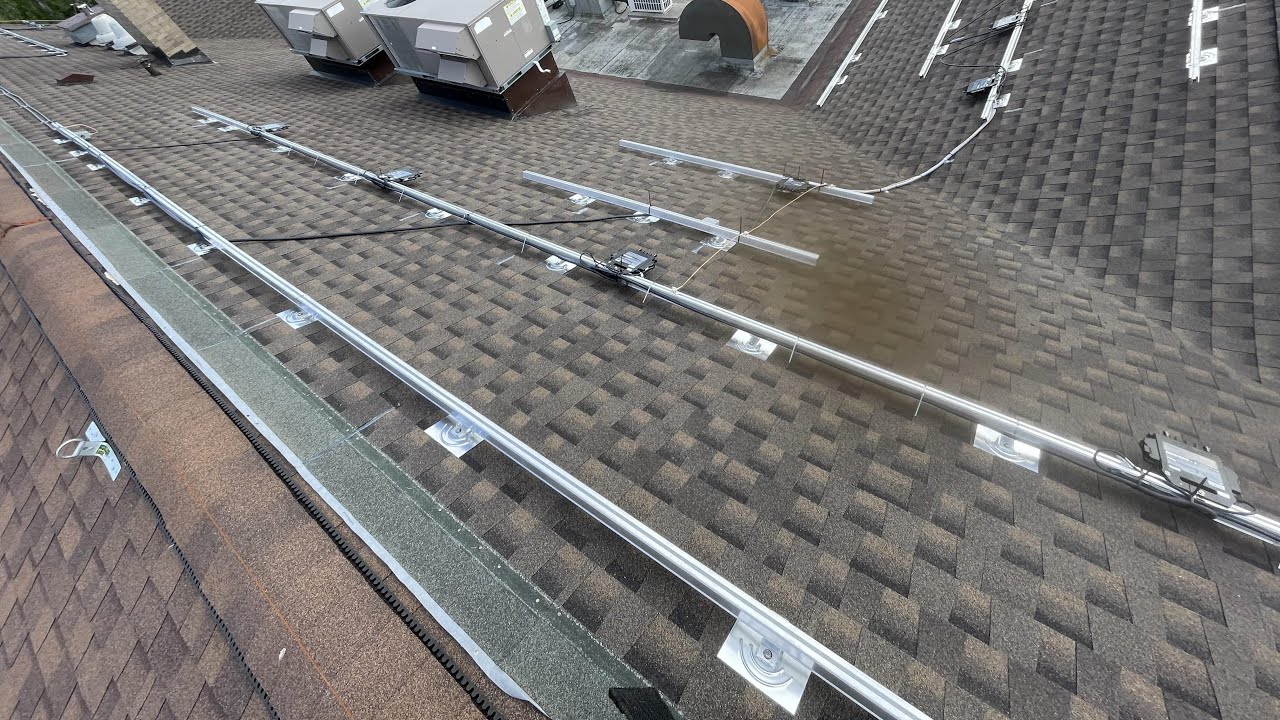 Polaron Solartech /Pion Power Rooftop Racking System - YouTube