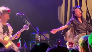 Band-Maid - Manners (Live)