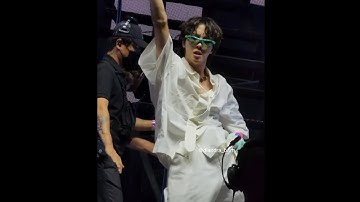 J-HOPE - Dynamite (tropical version) Lollapalooza