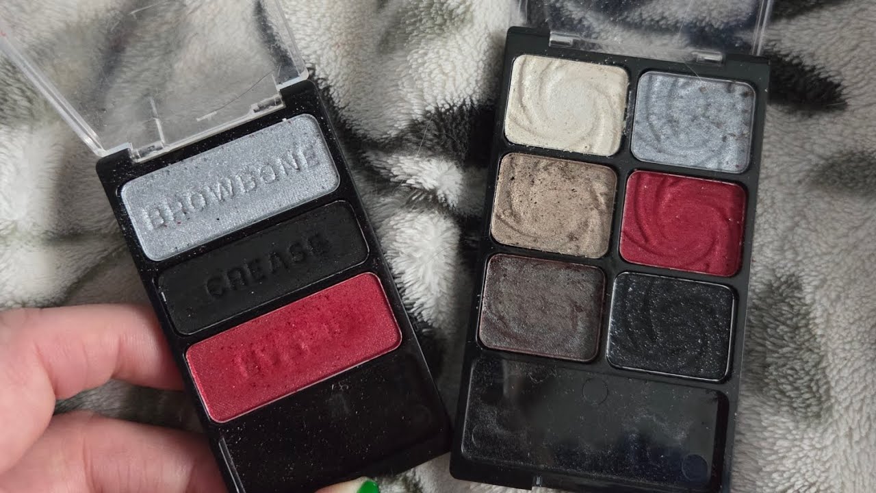 Wet n wild Enter A New Realm 33650 vs. Night Elf