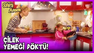 Çilek Yemeği Döktü! - Sihirli Annem 28.  Resimi