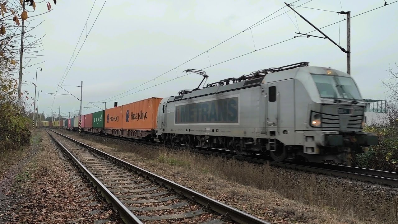 Různé vlaky v Hradci Králové , Regiopanter , Arriva vlaky , RegioJet , Vlaky plecháče.