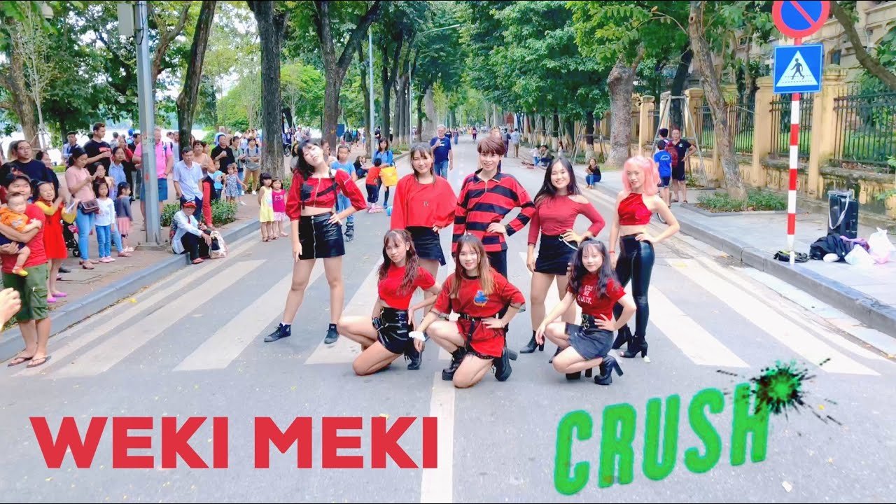 [KPOP IN PUBLIC CHALLENGE] WEKI MEKI (위키미키) - CRUSH (크러쉬) Dance Cover By C.A.C from Vietnam