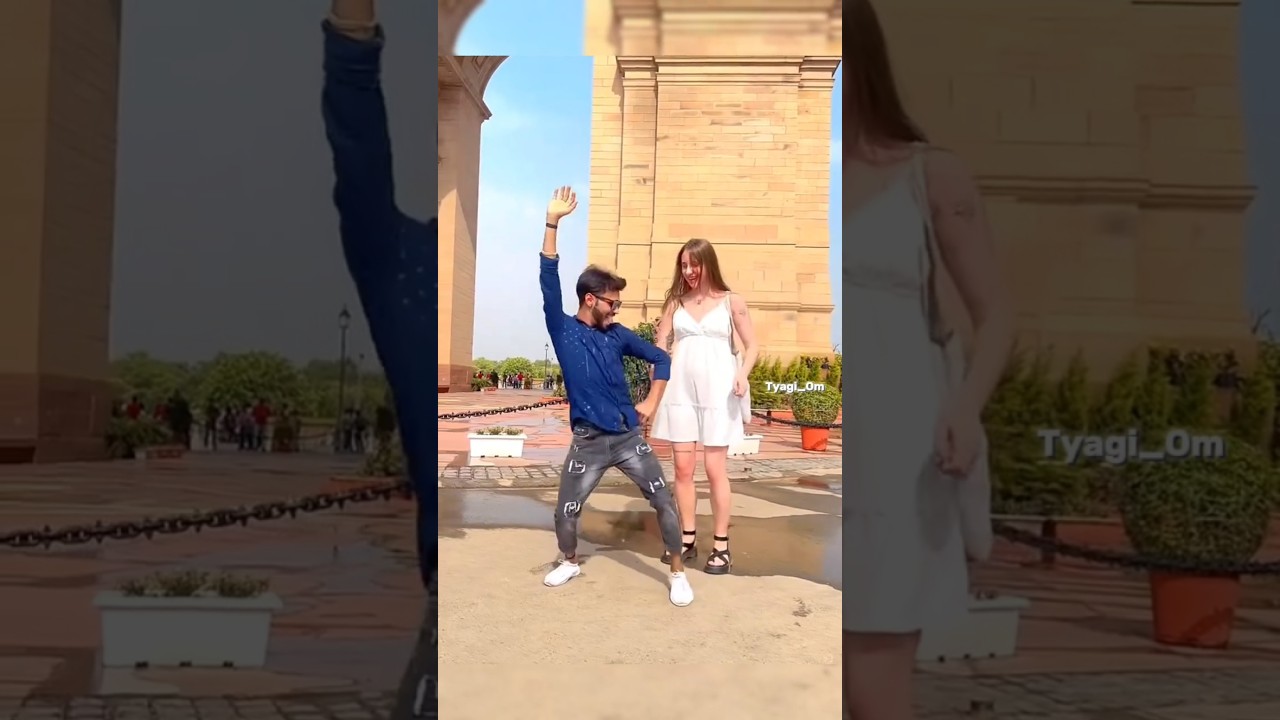 Cringe Dance At India Gate 😡|