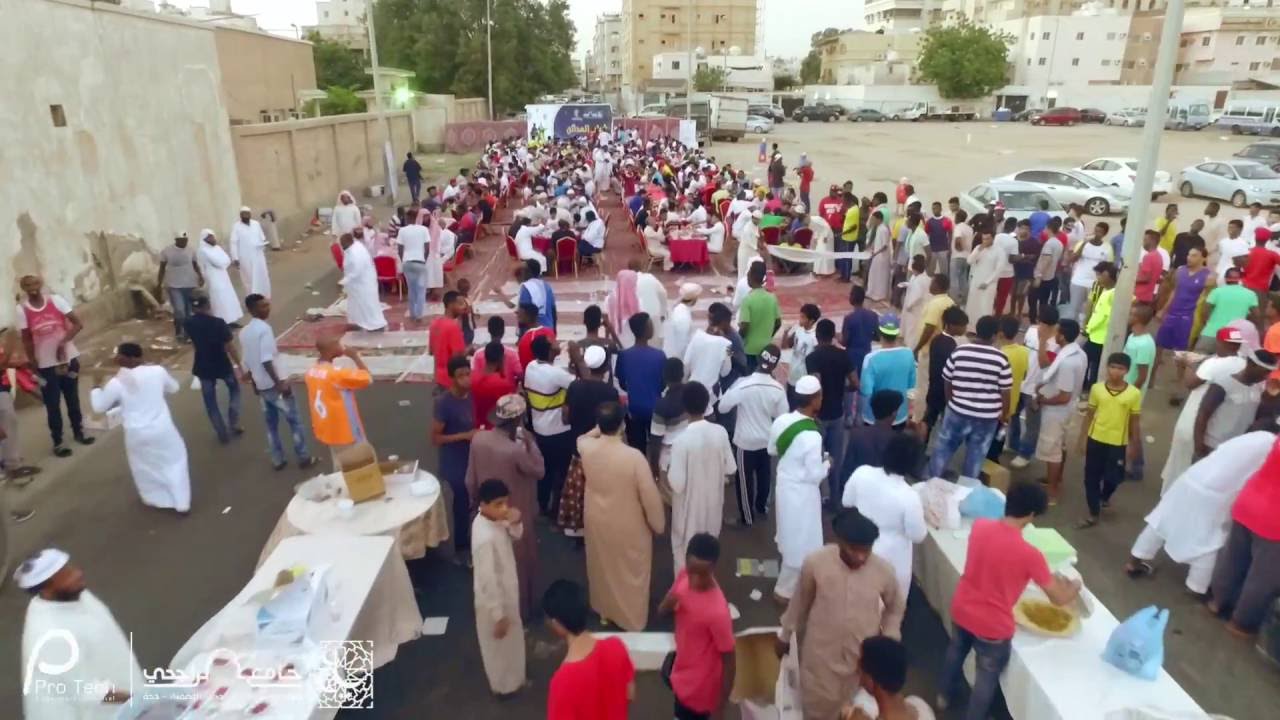 إفطار جامع الراجحي بجدة لأهل حي مائن الفهد برمضان ١٤٣٧ هـ