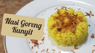 Nasi Goreng Kunyit Yang Sangat Sedap | Sekelip Mata Licin