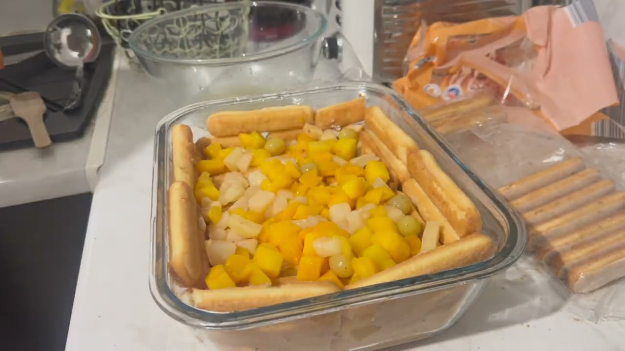 RECETTE ECONOMIQUE 🍰 Charlotte aux fruits et fromage blanc