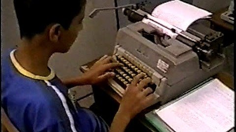 Alunos na Datilografia