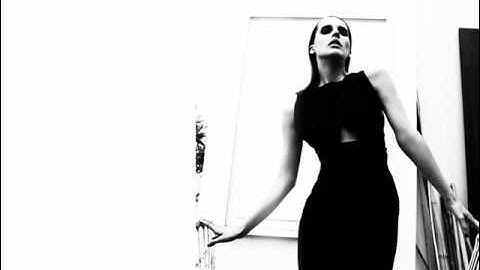 Garbage - It`s all over but the Crying