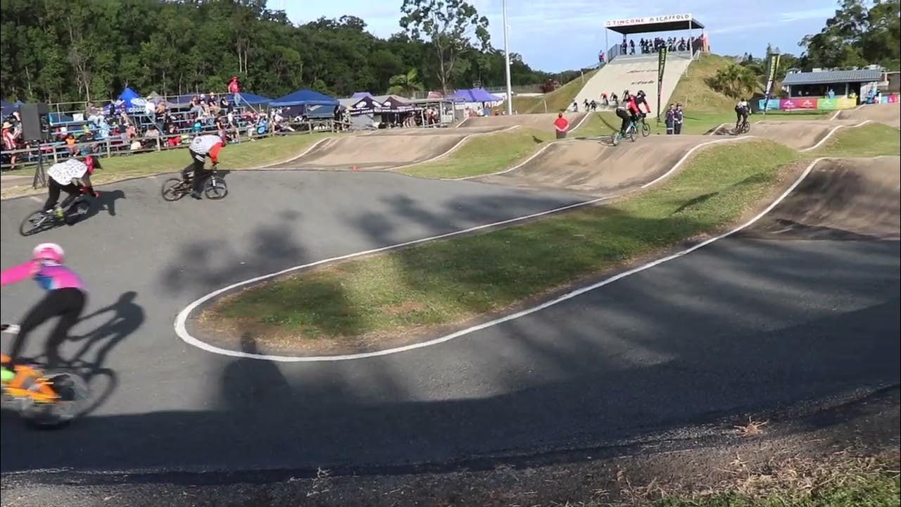 Female 20" // Sarina State Rd3 - YouTube