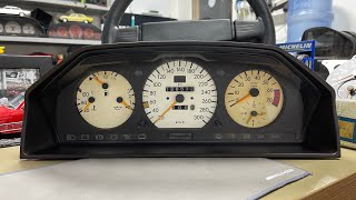 Mercedes Benz OEM W124 500E500 - 300KM/H Speedometer Cluster - White Gauges - (Used)