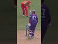 Ellyse Perry rattles the stumps! 😍