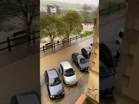 El temporal ha dejado inundaciones en Sar&oacute;n