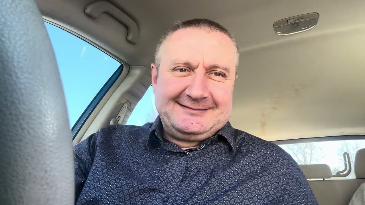 Живу в США 2026. Дима говорит о своем миграционном статусе. 