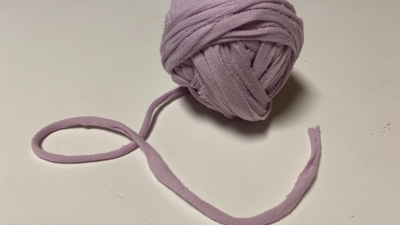 Süper bir geri dönüşüm👍🏻Eski penyeleri değerlendirin..Tişört’den ip nasıl yapılır.