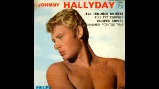 Video thumbnail of "Johnny Hallyday - Poupée brisée"