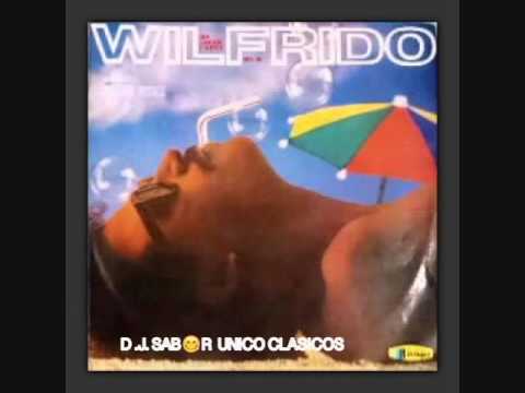 WILFRIDO VARGAS CUANDO ESTE CON EL