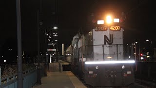NJT AC-MMC move charges east through Croyden, PA with NJT 4207 leading LHF!