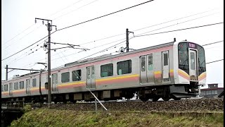 E129系B1とE129系B23の離合
