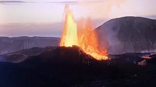 Iceland's Geldingadalir Volcano Spectacular Fountains Of Lava / May 2, 2021