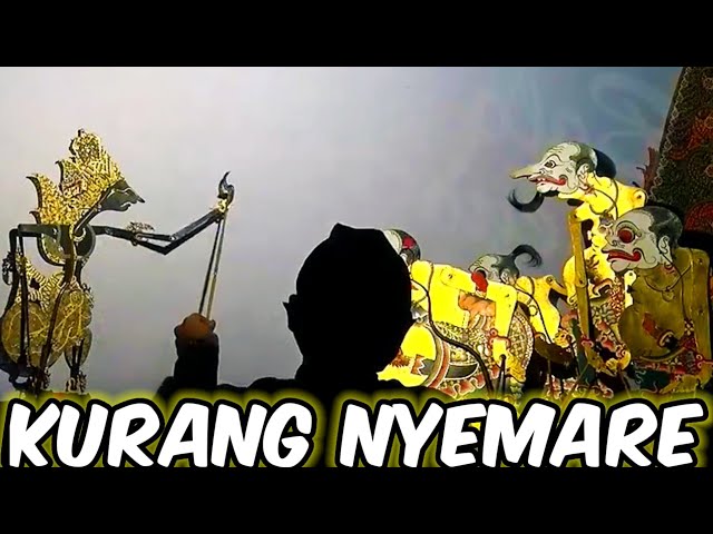 Ora Jane pada ngopo to, Kakang Semar kurang opo .! Punokawan ora tatanan jempalitan ning ndorowati class=