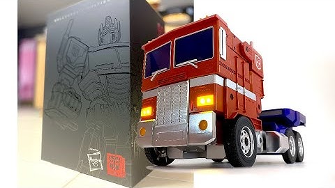 Transformers Robosen Optimus Prime Unboxing and Sneak Peek