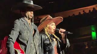 Madonna & David Banda - Mother and Father - Celebration Tour Atlanta GA 4/1/24 Resimi