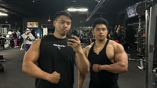 RYSE Athletic Club: The Best Gym In Illinois? (INSANE WORKOUT)