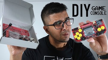 UNBOXING & LETS PLAY! - MAKERbuino - DIY Game Console Kit by CircuitMess