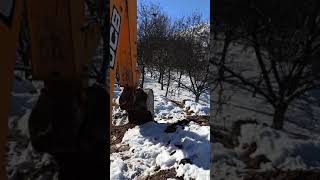 JCB 3CX Backhoe in the Snow Vilage | JCB video