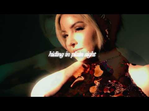 Maggie Rose - Hiding In Plain Sight (Visualizer)