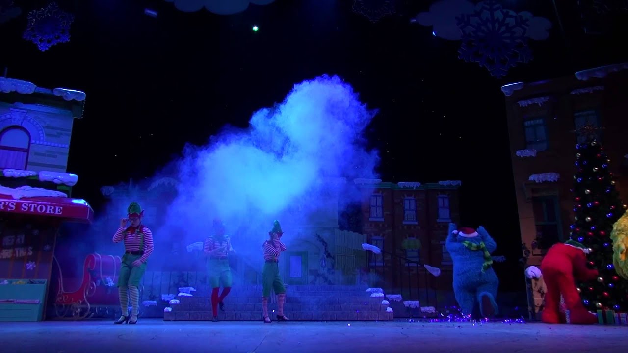 Universal Studio Singapore - Sesame Street Saves Christmas
