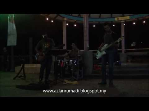 BURNIN' LEAVES NATION DI WATERFRONT KUCHING SARAWAK PADA ...