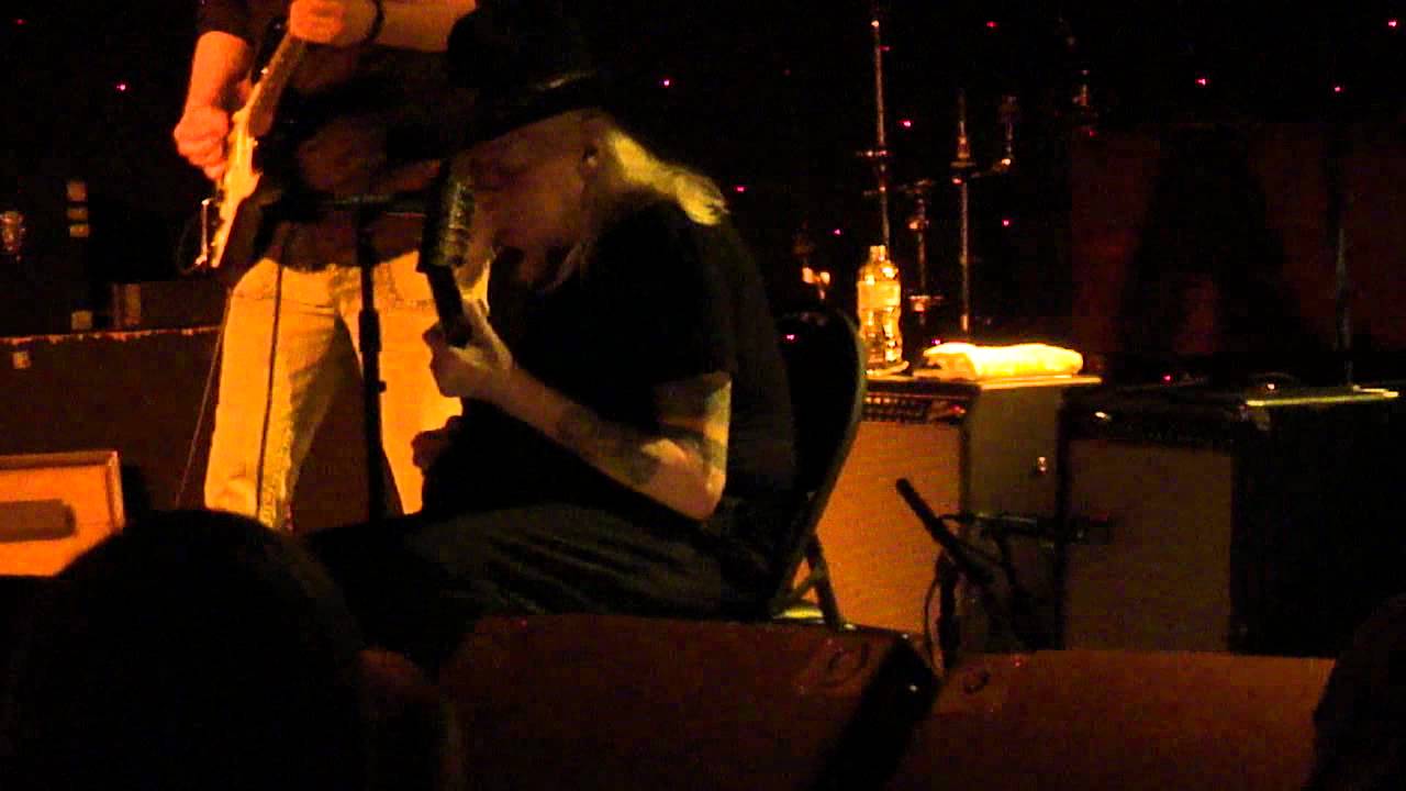 Johnny Winter Dust My Broom Minneapolis 2011 YouTube