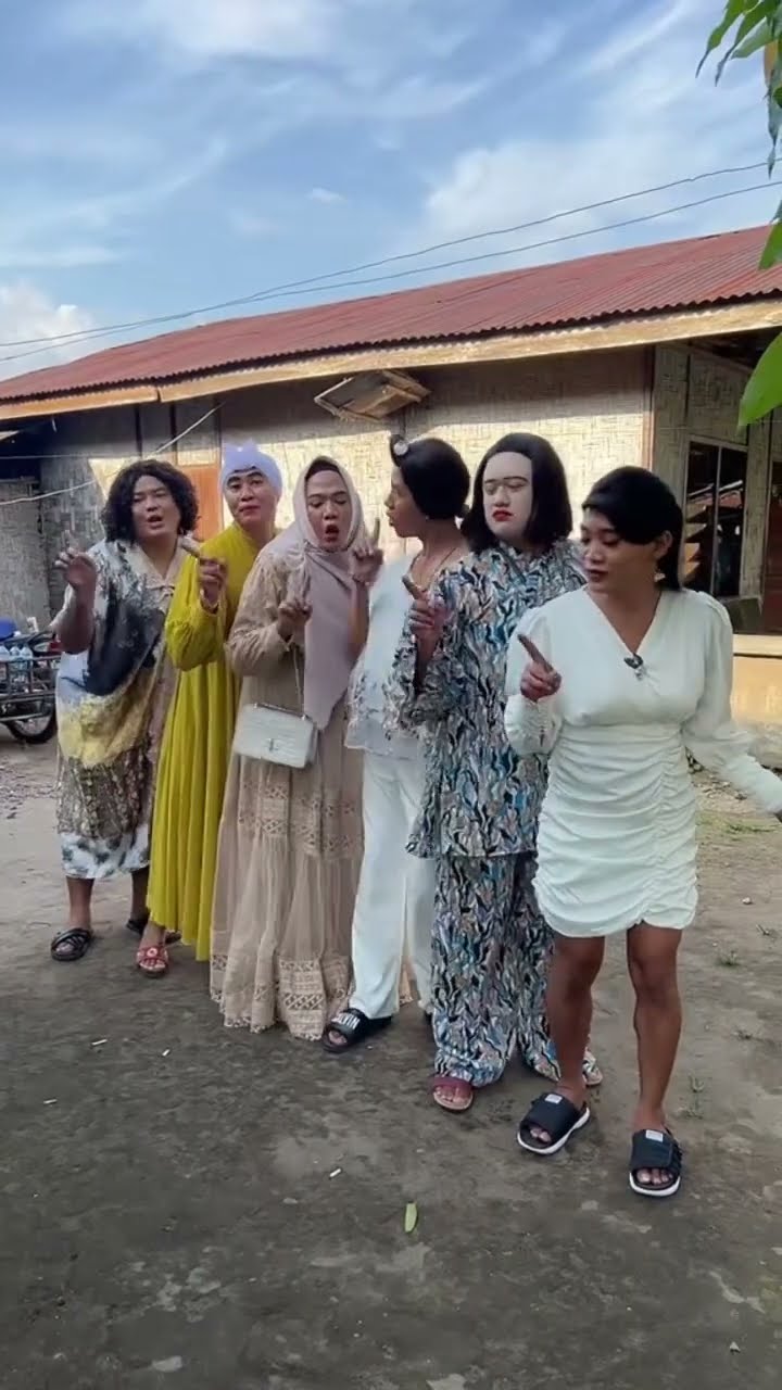 Mak beti dan warintil bersatu?