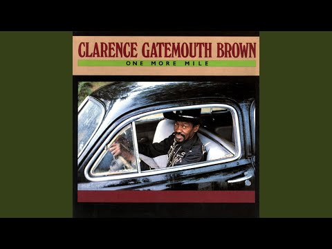 Putar Flippin' Out - Clarence "Gatemouth" Brown