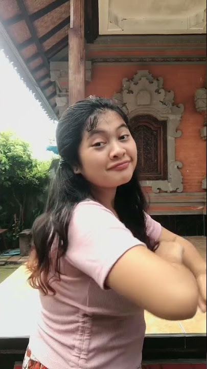 Gadis Bali manis Gunung Gede#shorts