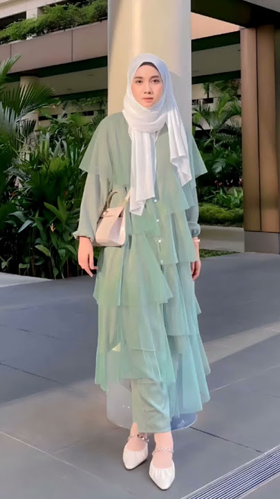 Warna Jilbab Yang Cocok Untuk Gamis Hijau Sage