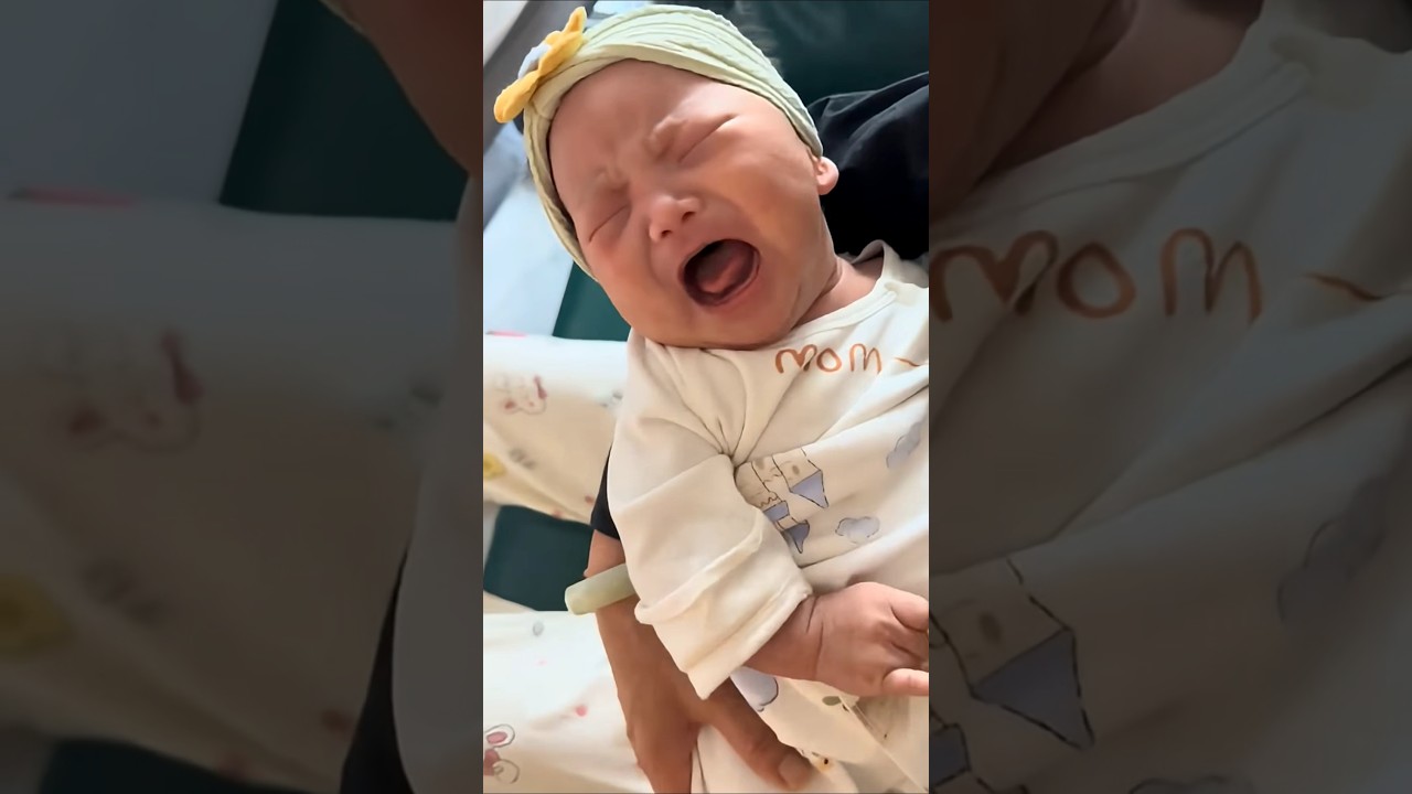 Такое случается, когда молоко начинает выделяться с задержкой 😍 