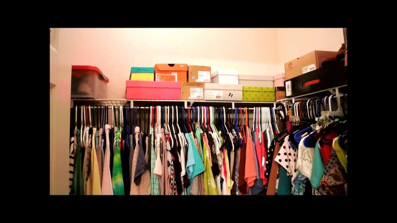 Walk In College Apartment Closet Tour/Organization - YouTube Walk In College Apartment Closet Tour/Organization - YouTube