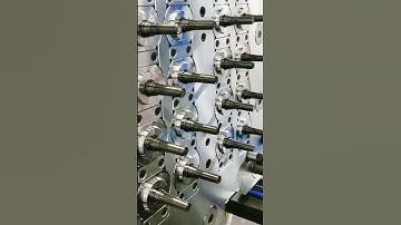 chieam.com | The cosmetic bottle cap mould thread is unscrewing on moulds