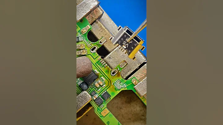 Charjing jack change #repair #tecnician #soldering #phonerepair#viral#jack #shorts #tranding #short
