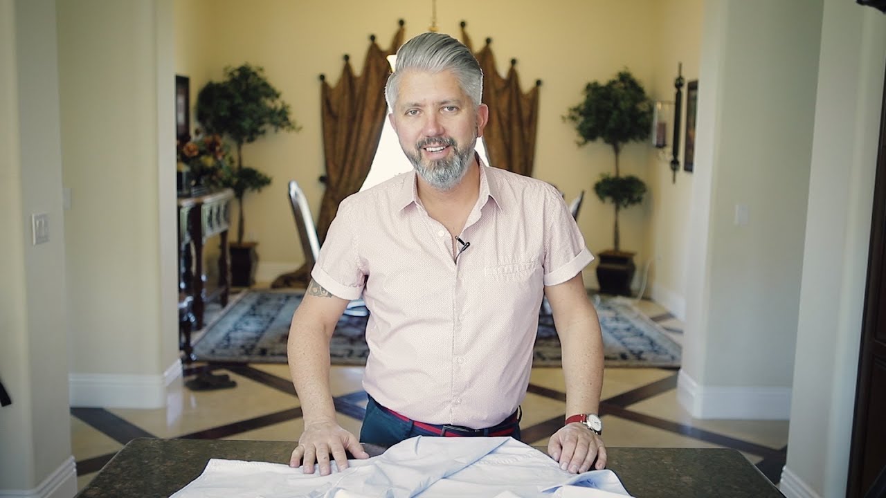 Как сложить костюм для путешествия