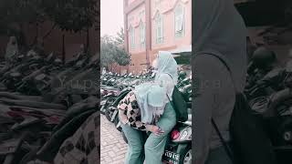 Tiktok siswi SMA rok kentat bikin tegang